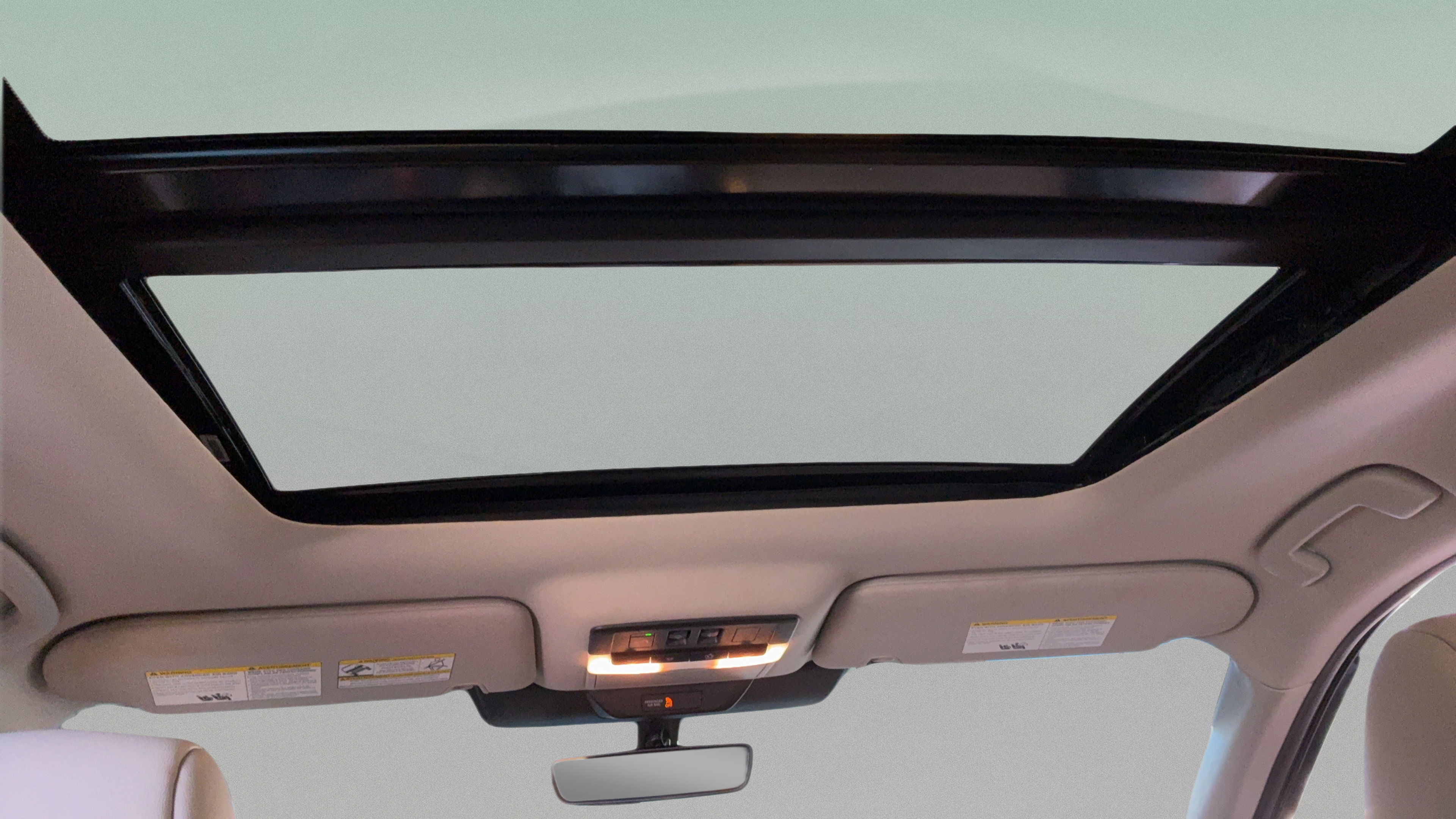 Used 2024 Nissan Pathfinder SL w/ SL Premium Package FWD image 30