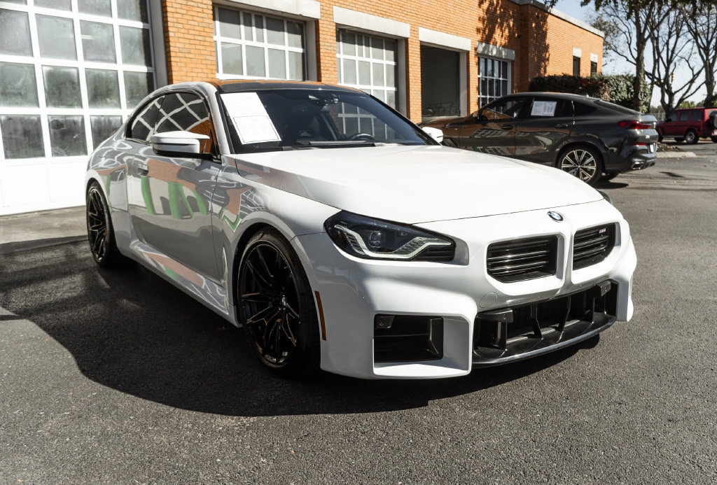 Used 2024 BMW M2 w/ Lighting Package RWD image 5