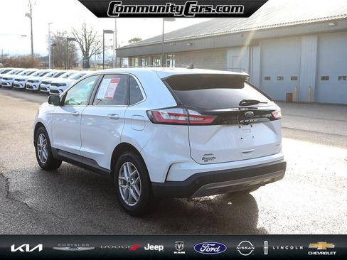 Used 2023 Ford Edge SEL w/ Convenience Package image 5