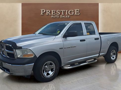Used 2011 RAM 1500 ST w/ ST Popular Equipment Group AWD/4WD image 4