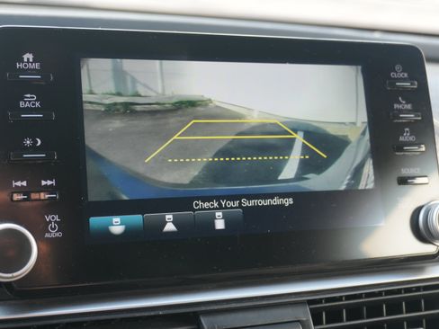 Used 2019 Honda Accord Sport image 30