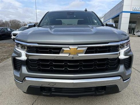 Used 2025 Chevrolet Silverado 1500 LT image 9