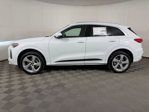 New 2026 Audi Q5 Premium Plus AWD/4WD image 2