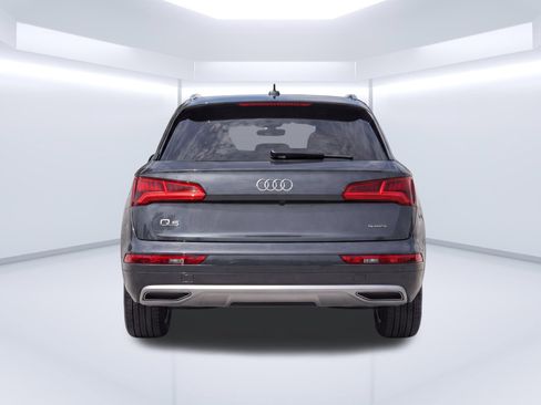 Used 2019 Audi Q5 2.0T Premium Plus w/ Premium Plus Package AWD/4WD image 7