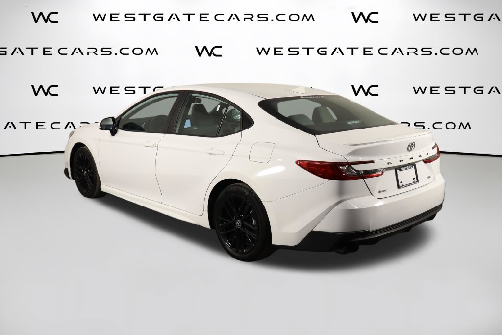 Used 2026 Toyota Camry SE FWD image 46
