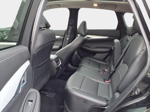 Used 2021 INFINITI QX50 Luxe image 10