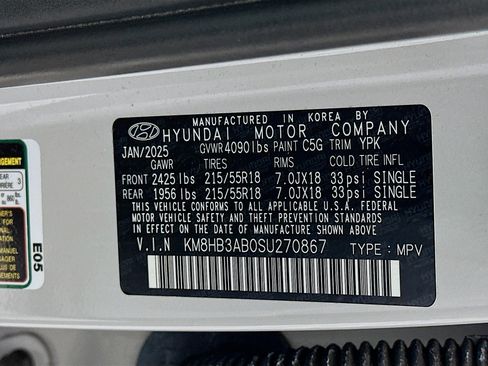 Used 2025 Hyundai Kona SEL FWD image 12