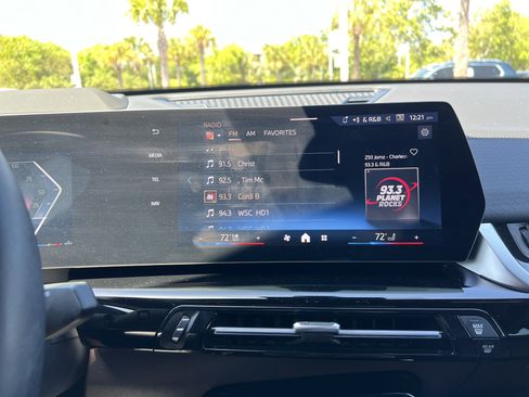 Used 2025 BMW X2 xDrive28i image 23