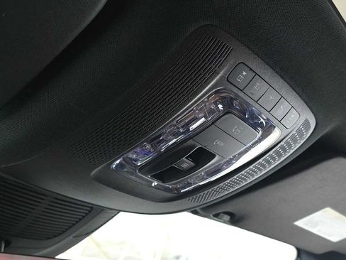 Used 2024 Mercedes-Benz GLE 450 4MATIC image 36