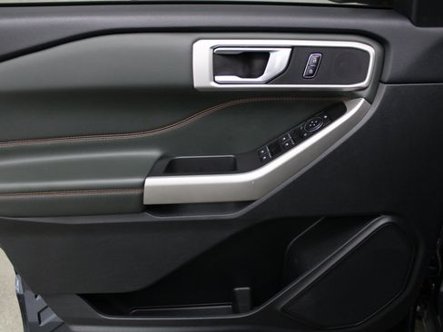 Used 2023 Ford Explorer Timberline image 13