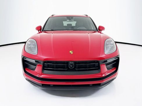 Certified 2025 Porsche Macan AWD/4WD image 6