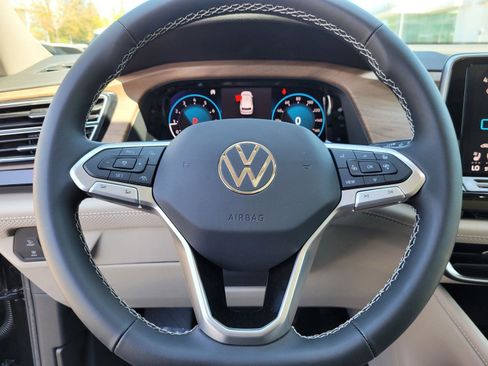 New 2026 Volkswagen Atlas SE AWD/4WD image 18
