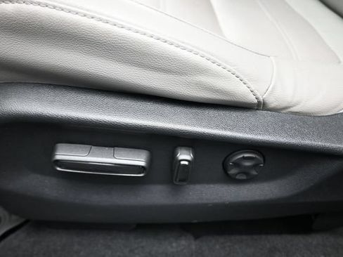 Used 2019 Honda CR-V EX-L image 18
