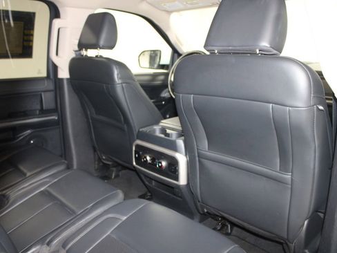 Certified 2024 Ford Expedition Max XLT image 37