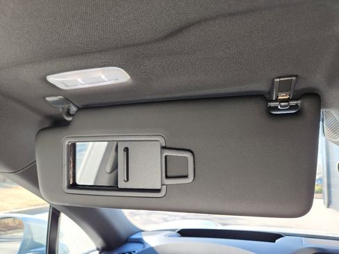 New 2026 Porsche Macan 4S Electric image 39