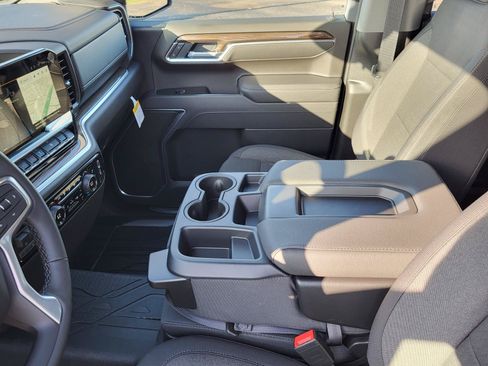 New 2026 Chevrolet Silverado 1500 LT w/ Texas Edition Plus RWD image 18