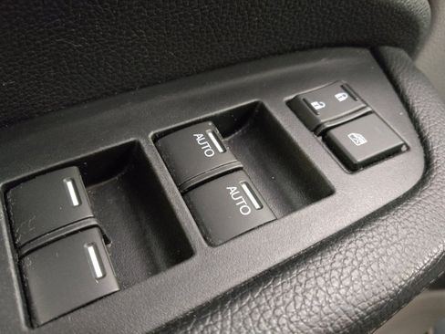 Used 2019 Honda Pilot Touring image 27