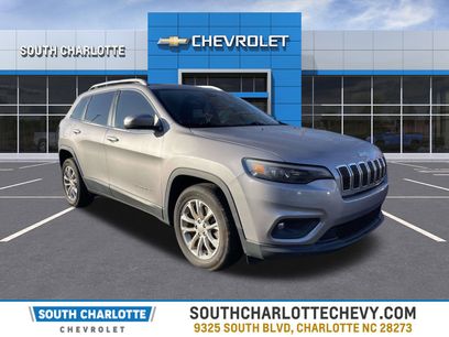 Used 2019 Jeep Cherokee Latitude w/ Popular Appearance Group