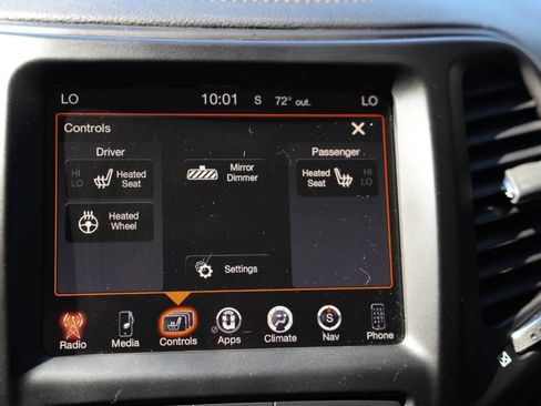 Used 2017 Jeep Cherokee High Altitude AWD/4WD image 23