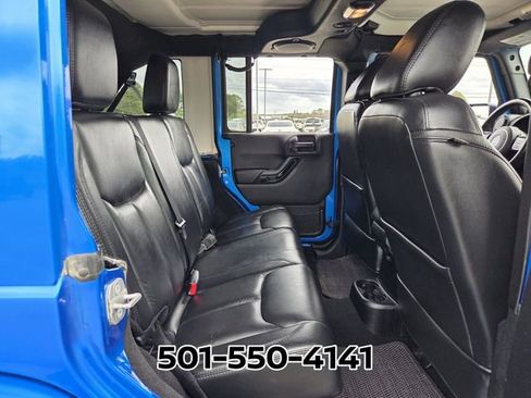 Used 2014 Jeep Wrangler Unlimited Sahara image 17