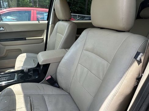 Used 2009 Ford Escape Limited FWD image 7