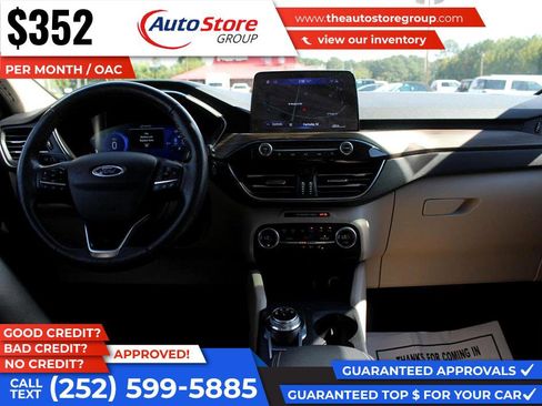 Used 2020 Ford Escape Titanium w/ Titanium Premium Package 2.0 image 12