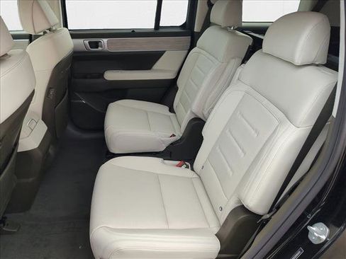 New 2025 Hyundai Santa Fe Calligraphy image 15