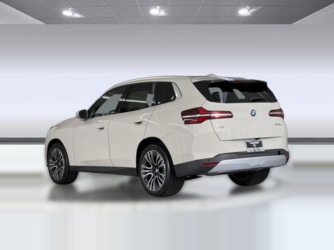 New 2026 BMW X3 xDrive30i w/ Premium Package AWD/4WD image 3