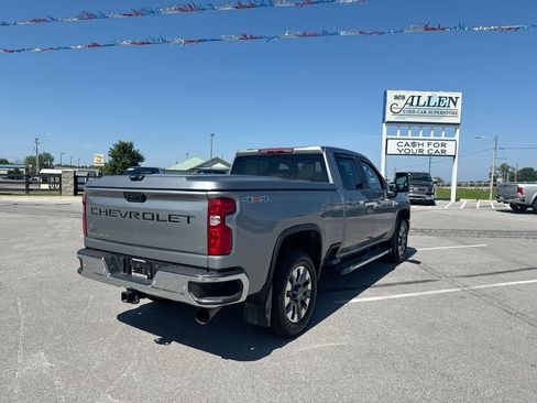 Used 2025 Chevrolet Silverado 2500 LT AWD/4WD image 13