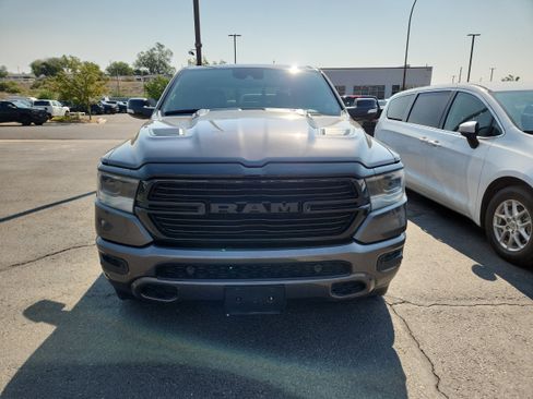 Used 2022 RAM 1500 Laramie AWD/4WD image 3