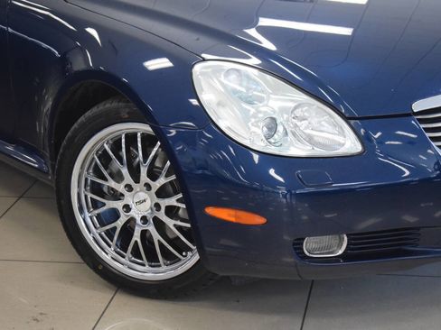 Used 2002 Lexus SC 430 Convertible RWD image 4