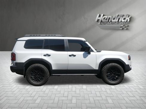 Used 2025 Toyota Land Cruiser w/ Premium Package AWD/4WD image 10