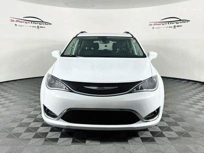 Used 2020 Chrysler Pacifica Touring-L Plus w/ Tire & Wheel Group