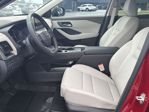 New 2026 Nissan Rogue Dark Armor FWD image 9