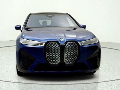 Used 2024 BMW iX xDrive50 w/ Sport Package AWD/4WD image 2