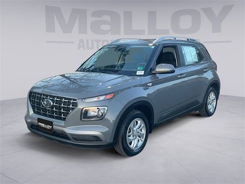 Used 2020 Hyundai Venue SEL image 1