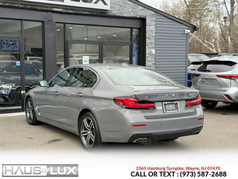 Used 2022 BMW 530i xDrive w/ Premium Package image 23