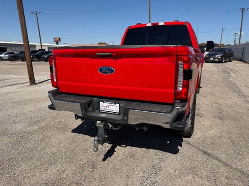 Used 2024 Ford F250 Lariat w/ Lariat Ultimate Package AWD/4WD image 6