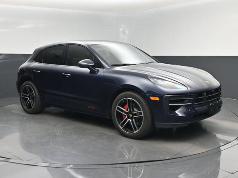 Used 2021 Porsche Macan GTS AWD/4WD image 1