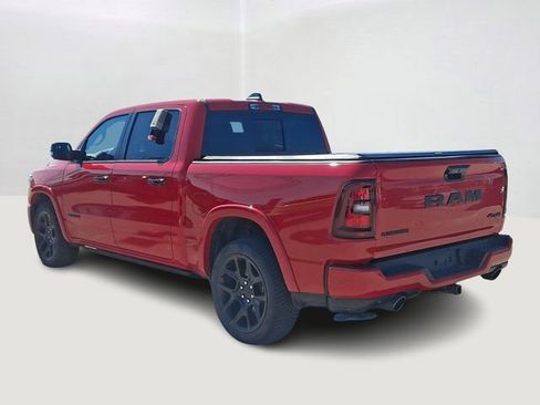 Used 2025 RAM 1500 Laramie w/ Night Edition AWD/4WD image 4