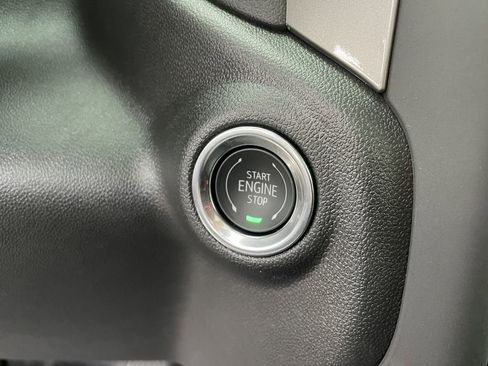 Certified 2026 Chevrolet Silverado 1500 W/T image 26