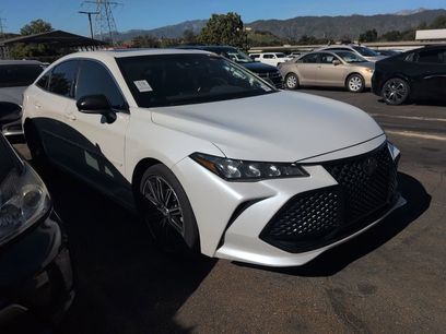 Certified 2019 Toyota Avalon XSE