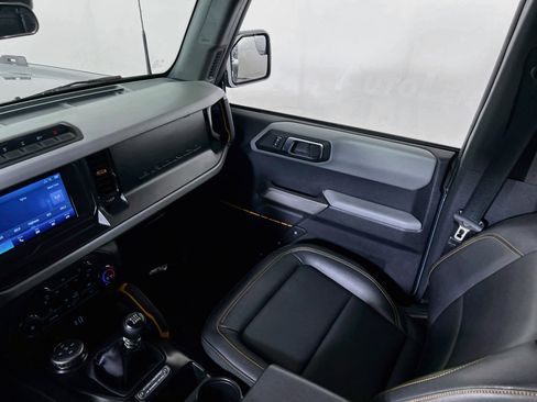Used 2022 Ford Bronco Badlands w/ Sasquatch Package AWD/4WD image 22