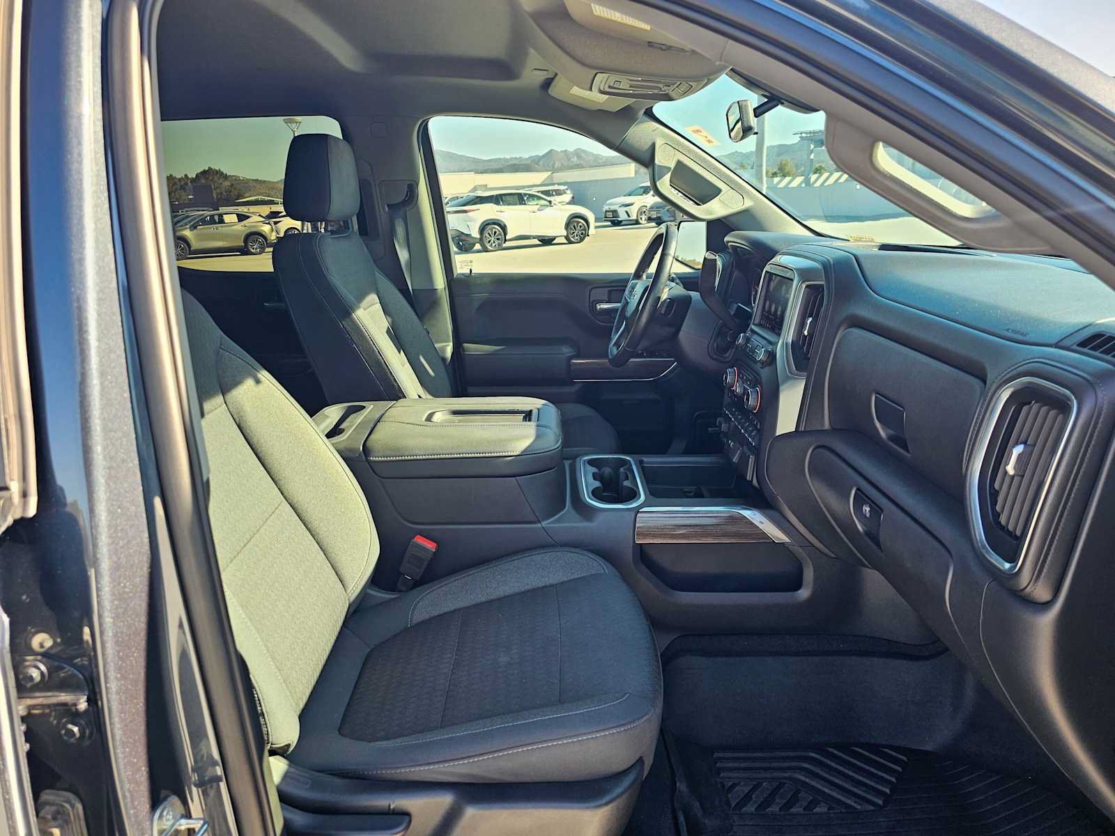 Used 2020 Chevrolet Silverado 1500 RST w/ All-Star Edition AWD/4WD image 10
