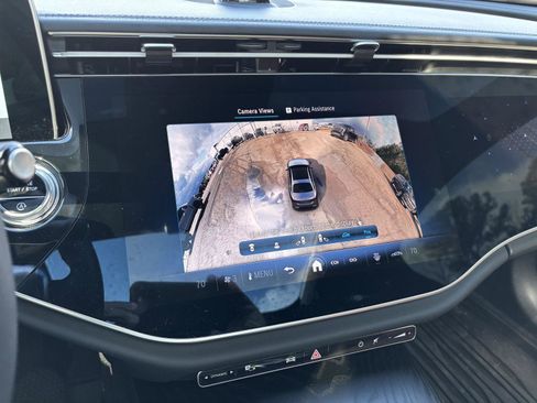 Used 2024 Mercedes-Benz E 350 4MATIC Sedan image 17