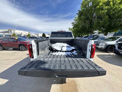 Used 2024 GMC Sierra 3500 Denali w/ Denali Reserve Package AWD/4WD image 28