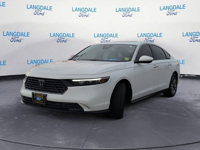 Used 2024 Honda Accord EX image 11