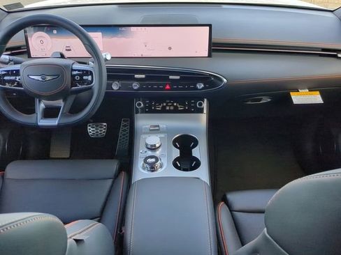 New 2026 Genesis GV70 3.5T Sport Advanced AWD/4WD image 13