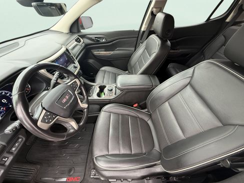 Used 2021 GMC Acadia Denali w/ Denali Technology Package AWD/4WD image 9