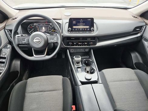 Used 2023 Nissan Rogue SV AWD/4WD image 9